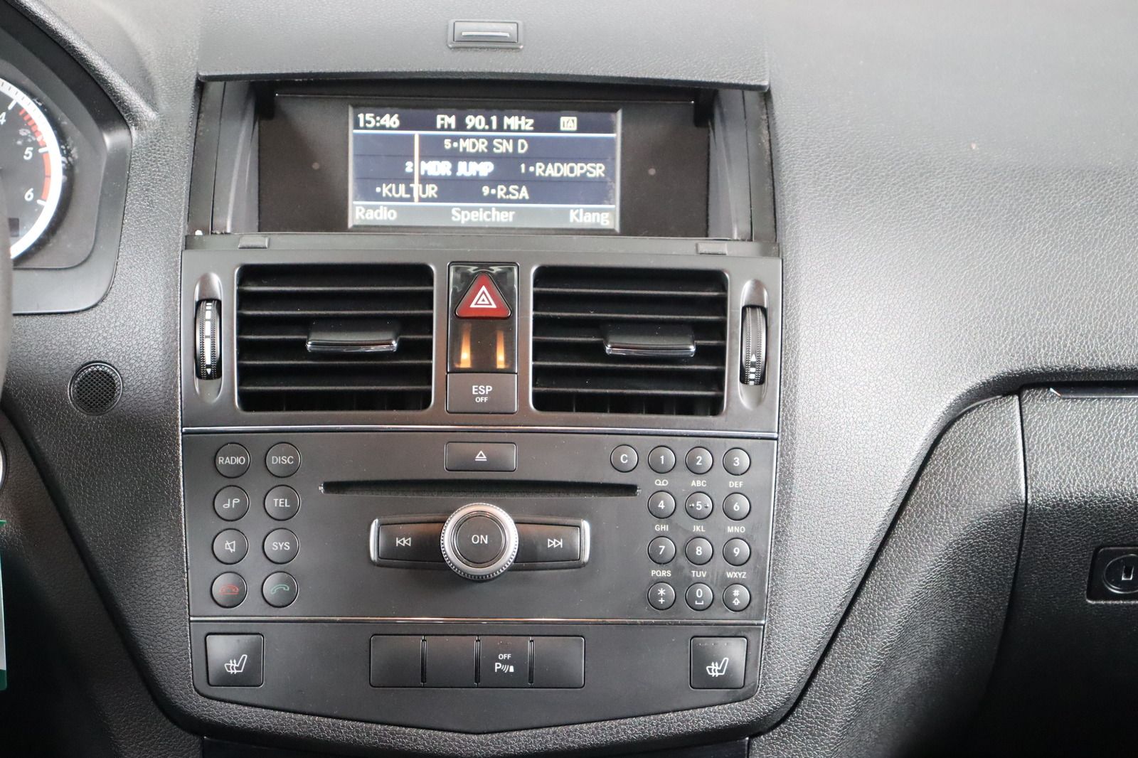 Fahrzeugabbildung Mercedes-Benz C 200 CDI T * Sitzhg. * PDC * Xenon