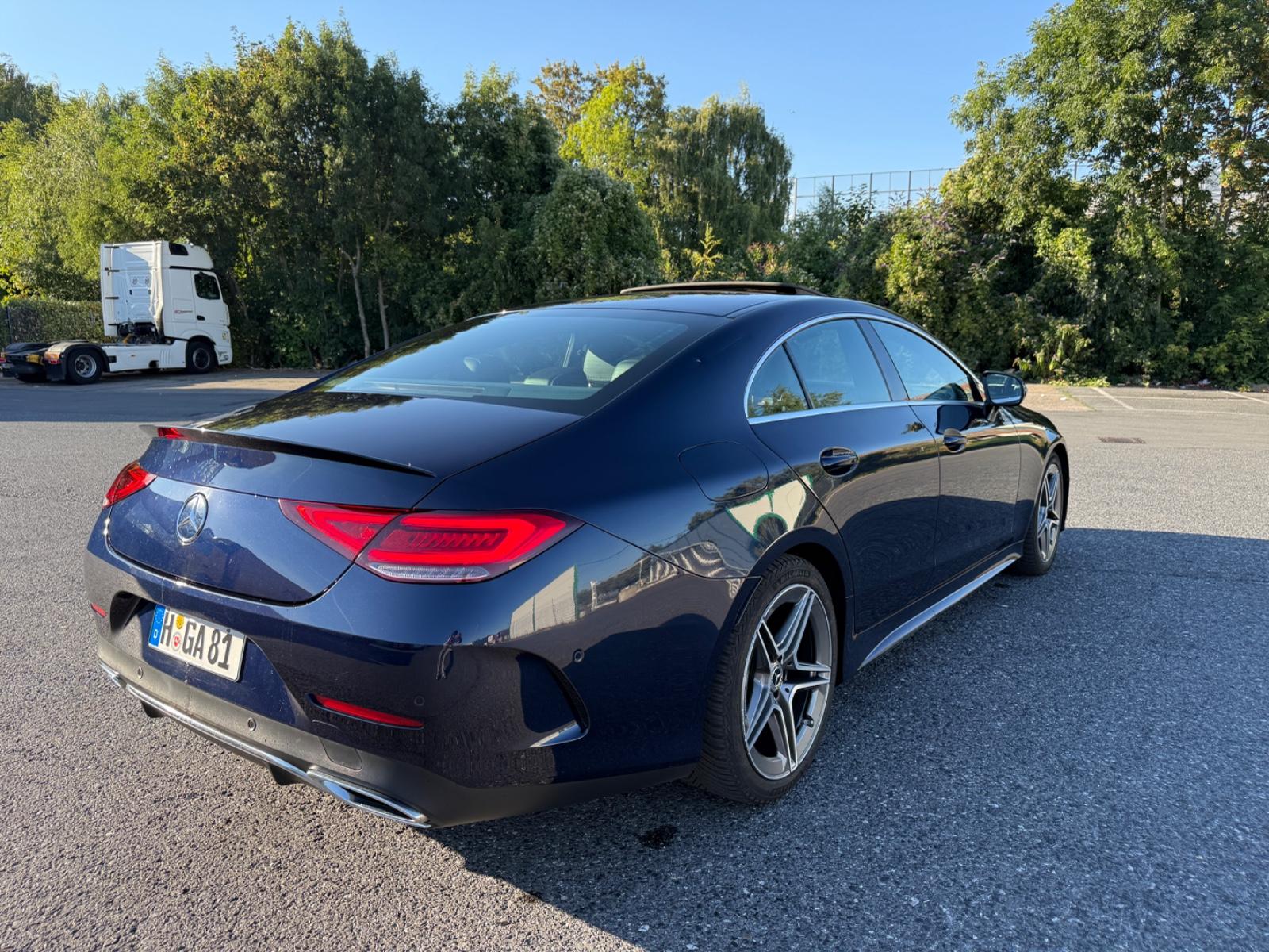 Mercedes-Benz CLS 300d * AMG-Line * SHD * 360 grad 