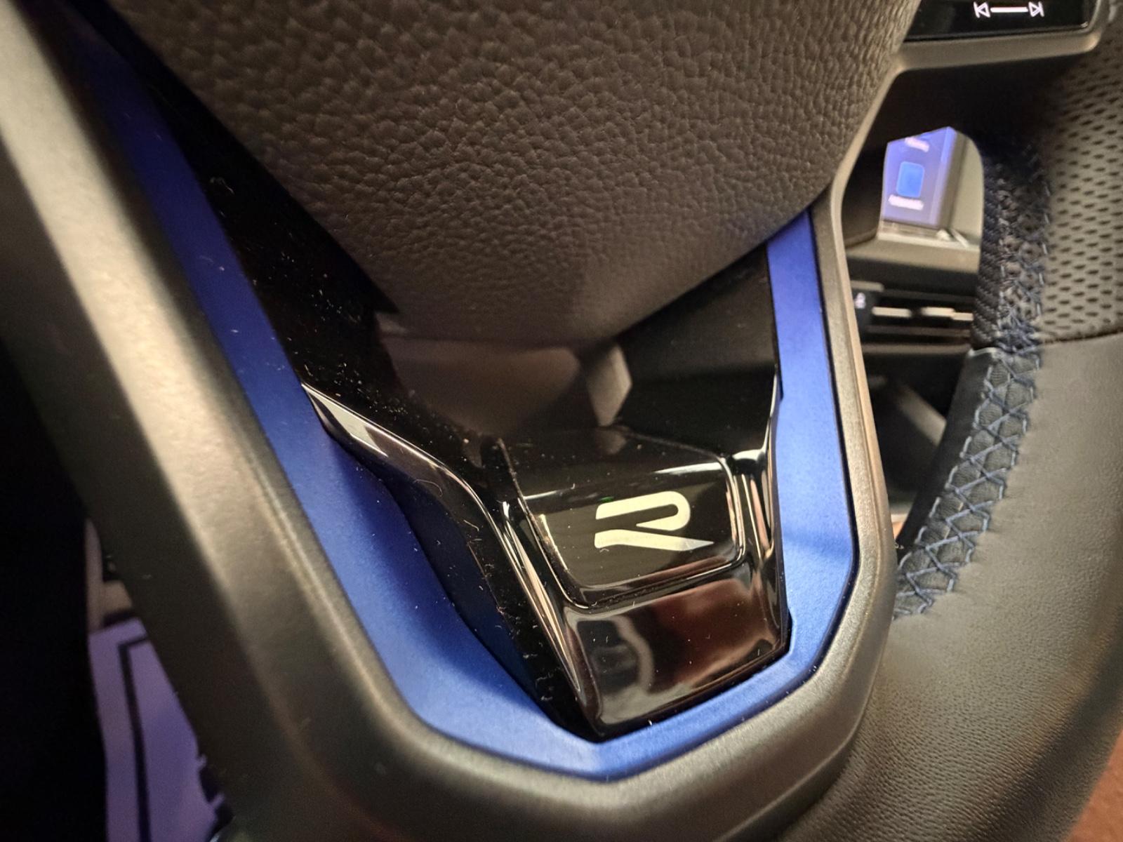 Volkswagen Golf 8 R Performance Harman Kardon Vollleder Headup, миниатюра 17