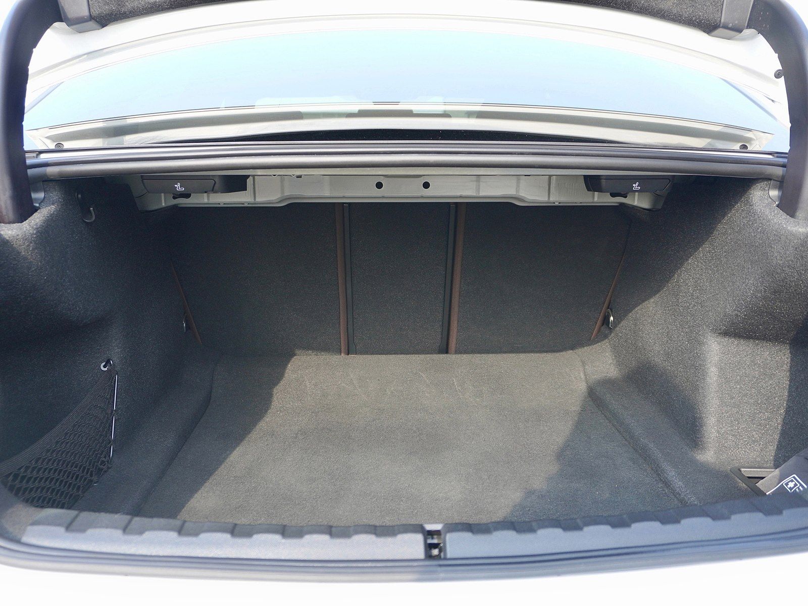 BMW 318 - Bild 11