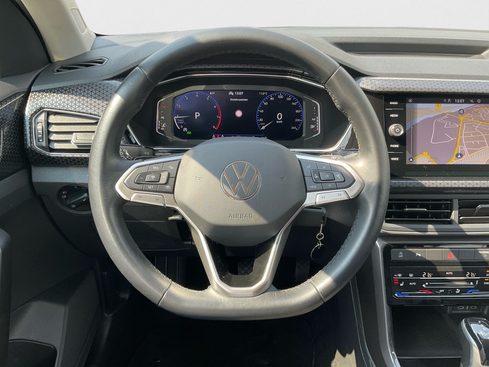 Volkswagen T-Cross - Bild 12