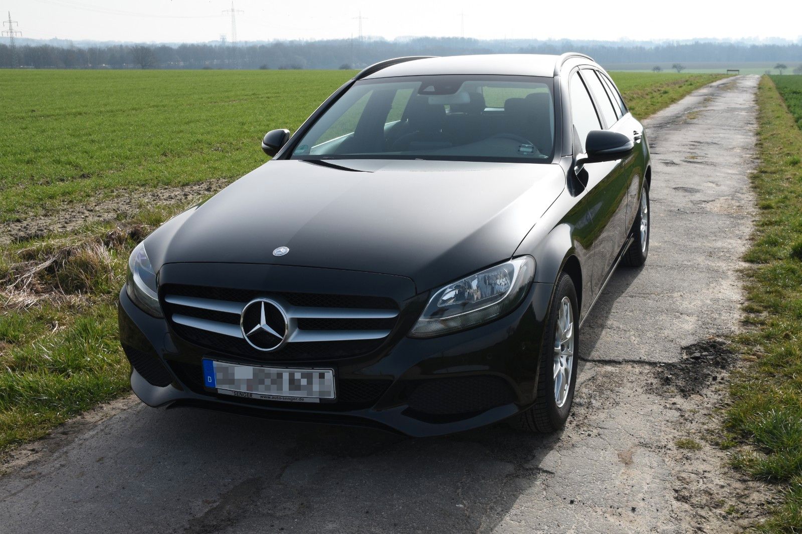MERCEDES-BENZ C 220