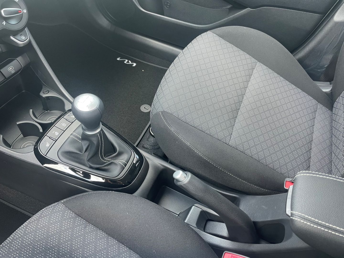 Fahrzeugabbildung Kia Picanto Vision PDC SHZ Navi Klima Lenkradhzg