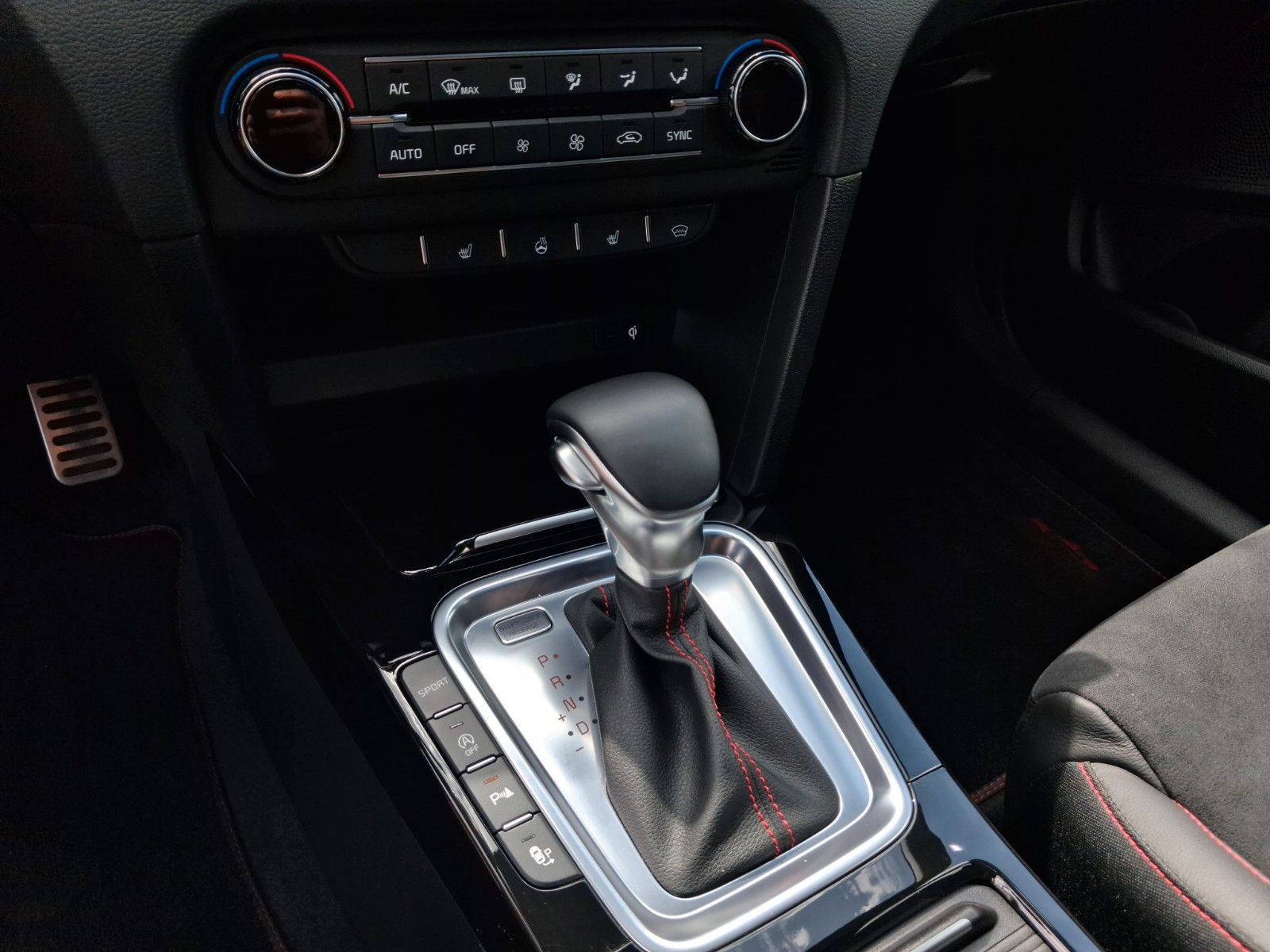 Fahrzeugabbildung Kia pro cee'd / ProCeed GT Alcantara NAVI JBL elektr