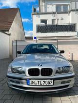 BMW E46 318i - BMW 318 aus 2000: 318i E46