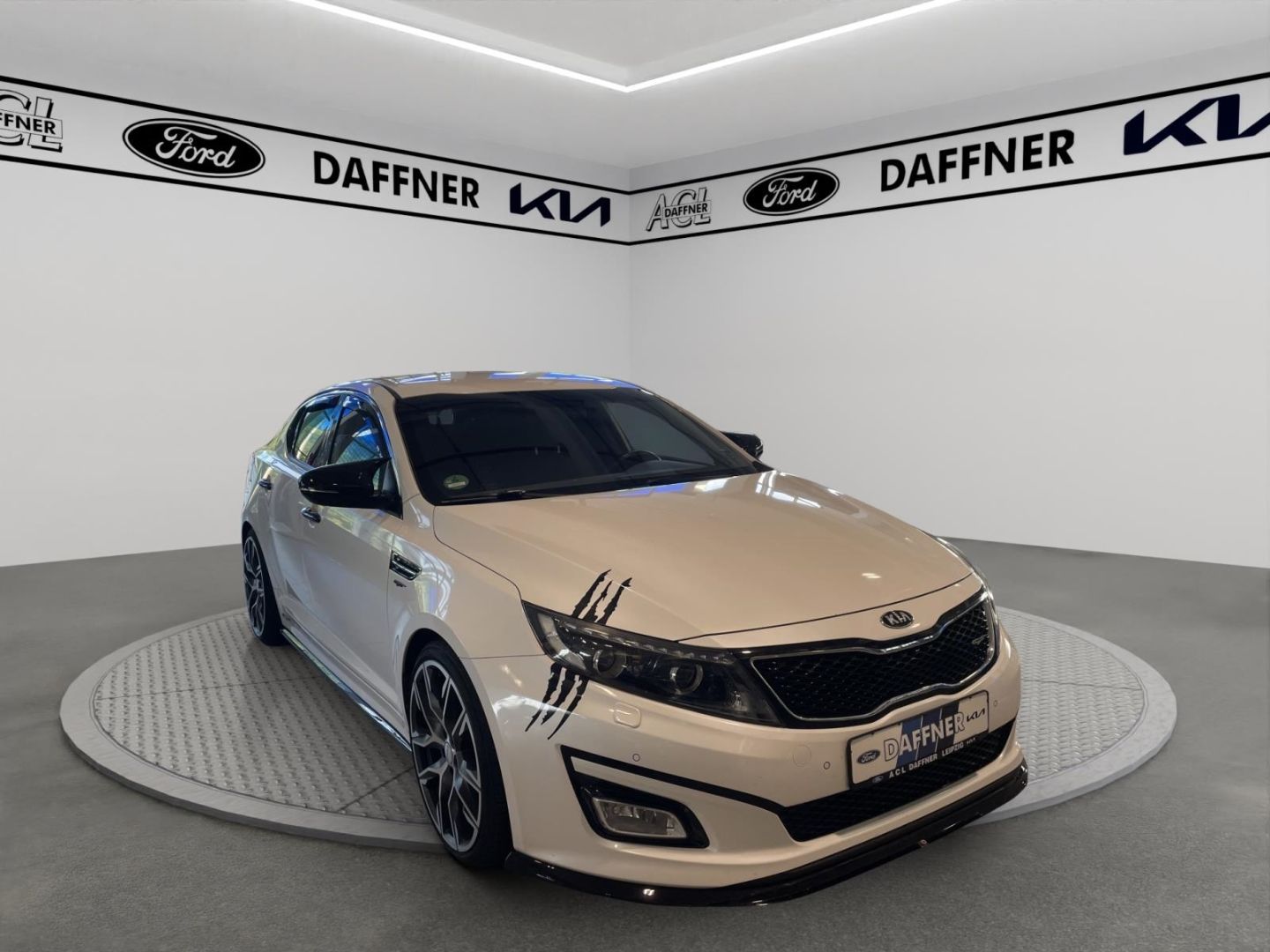 Fahrzeugabbildung Kia Optima Edition 7 Kamera Tempomat SHZ LED