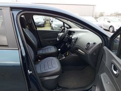Fahrzeugabbildung Captur Limited DELUXE 0.9 TCe 90 eco Navi Klimaa