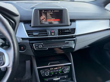 BMW 218 - 7