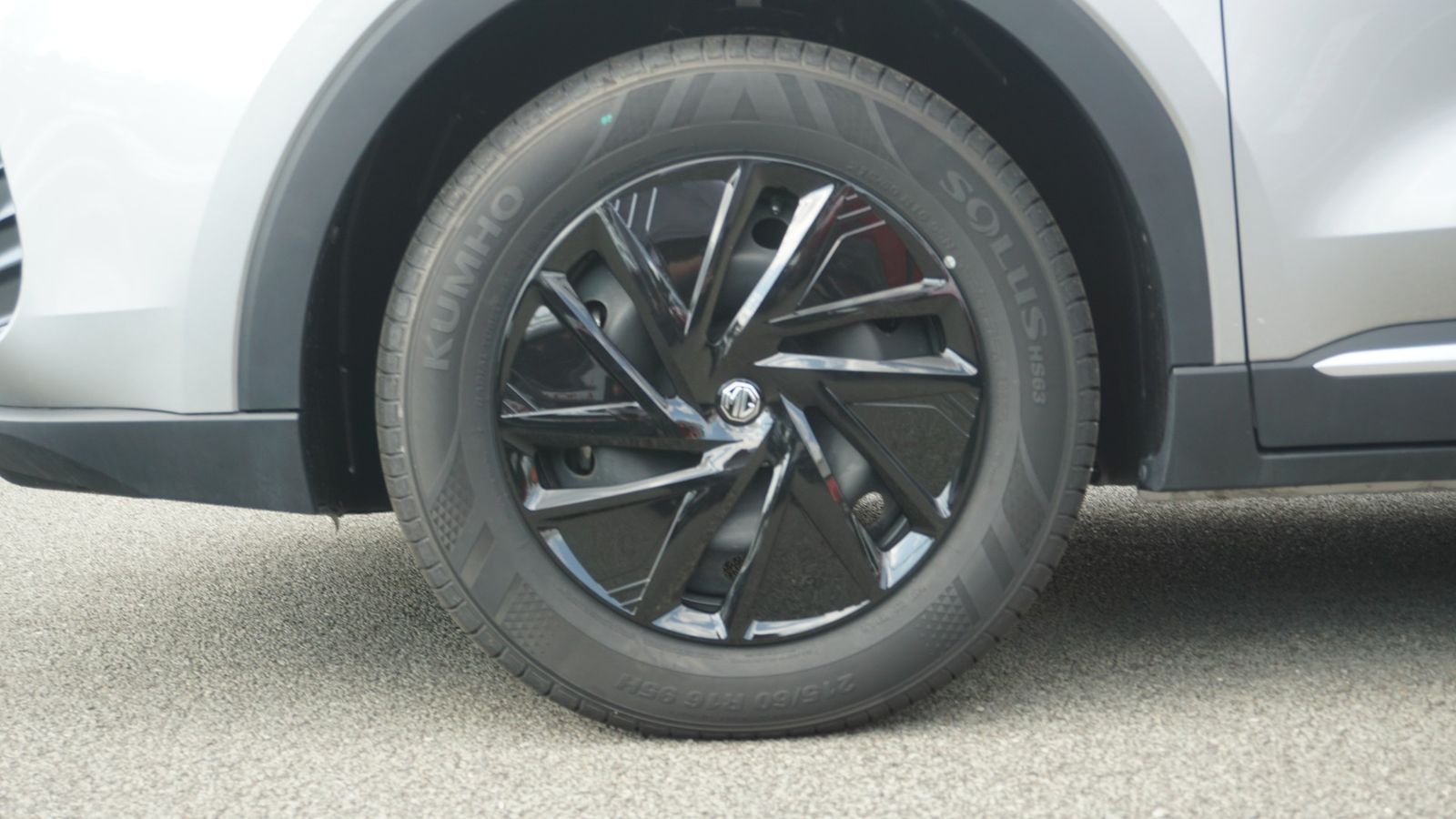 MG ZS