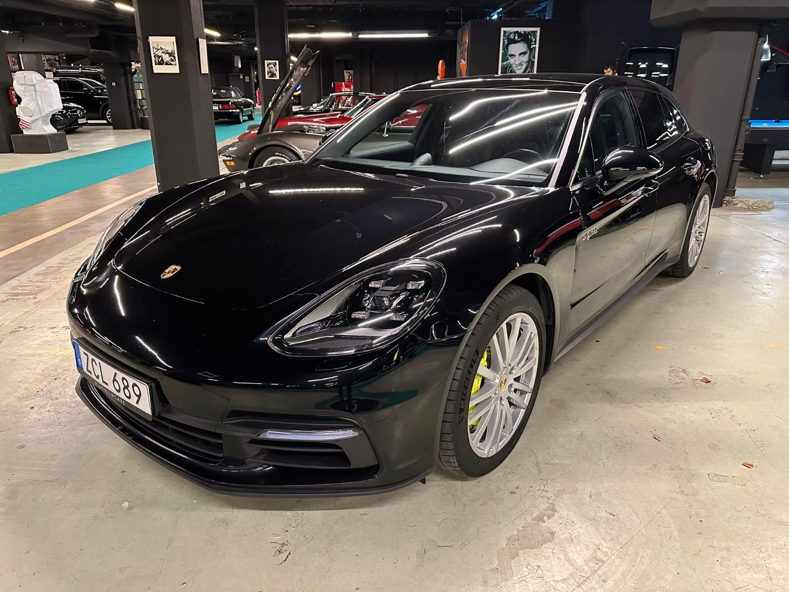Porsche Panamera 4 E-Hybrid Sport Turismo