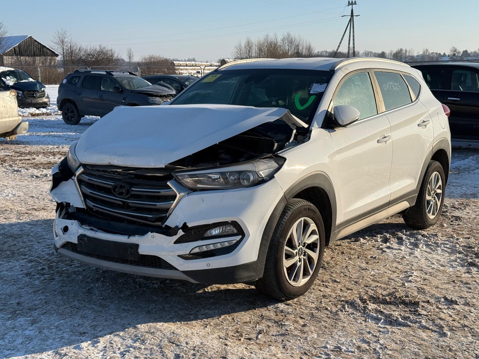 Hyundai Tucson blue Classic 2WD