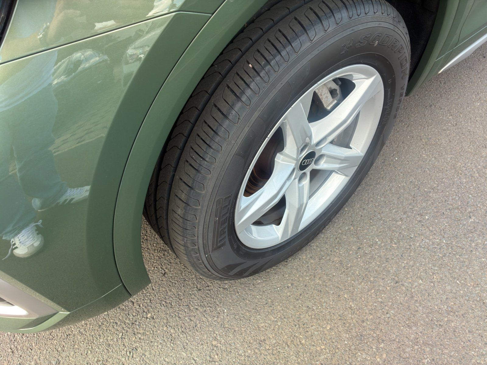 Fahrzeugabbildung Audi Q5 40 2.0 TDI quattro S-Line Kamera,LED,Matrix