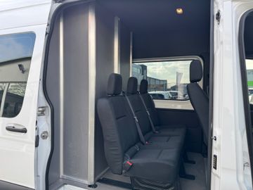 Mercedes Sprinter - 9