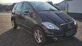 Mercedes-Benz A 180 AVANTGARDE BlueEFFICIENCY AVANTGARDE - Mercedes-Benz A 180: Avantgarde