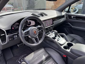 Porsche Cayenne - 10