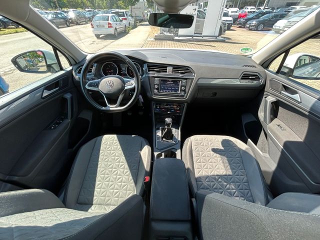 Tiguan Life 1.5 TSI - Pano*LED*App*ACC*PDC*1.HD!