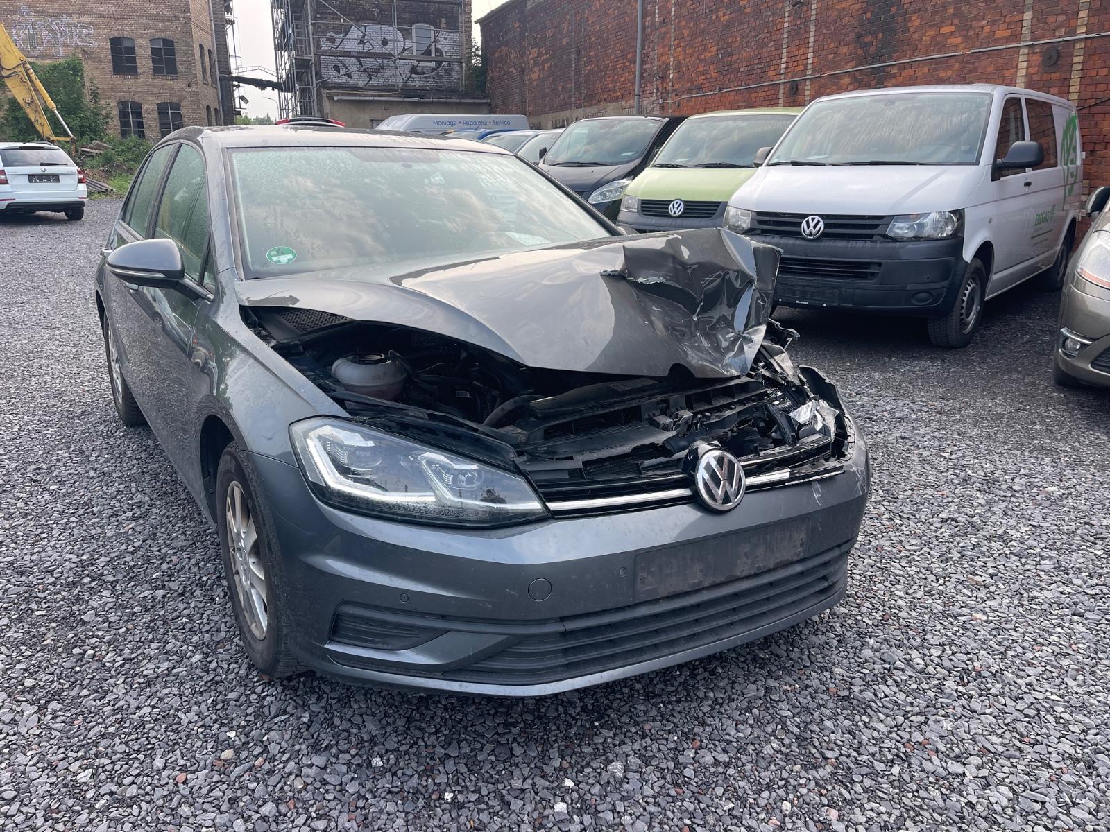 Volkswagen Golf VII Lim. Trendline BMT/Start-Stopp