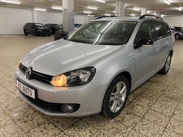 Volkswagen Golf VI 1,6 TDI Variant Match TÜV NAVI SHZ PDC