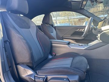 BMW 218i M Sportpaket HiFi DAB LED RFK Komfortzg.