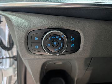 Ford Tourneo Custom L2 Titanium 185PS Automatik