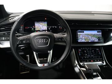 Audi Q8 - 9