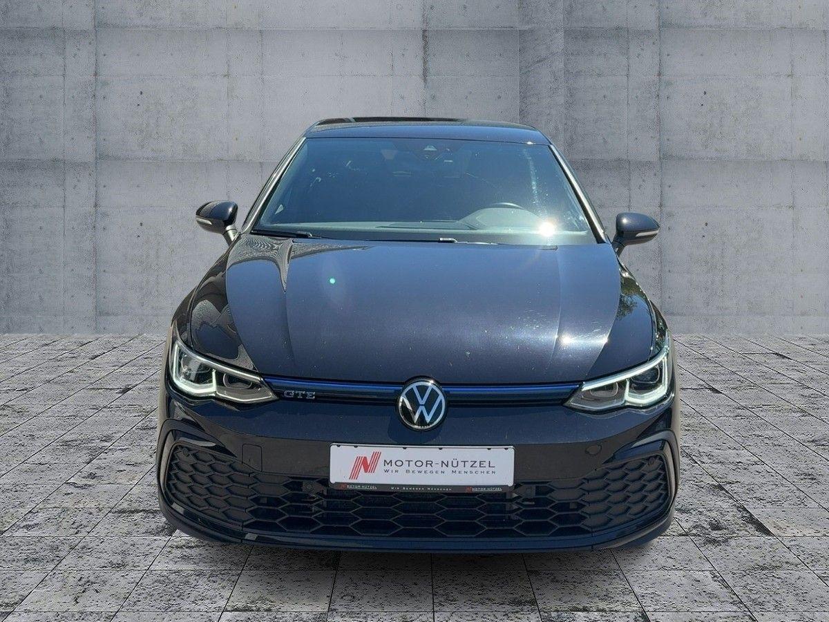 Volkswagen Golf VIII GTE DSG LEDplus+NAV+ACC+SHZ+2xPDC+DAB