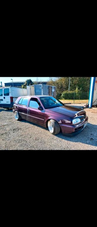 Image of Volkswagen Golf