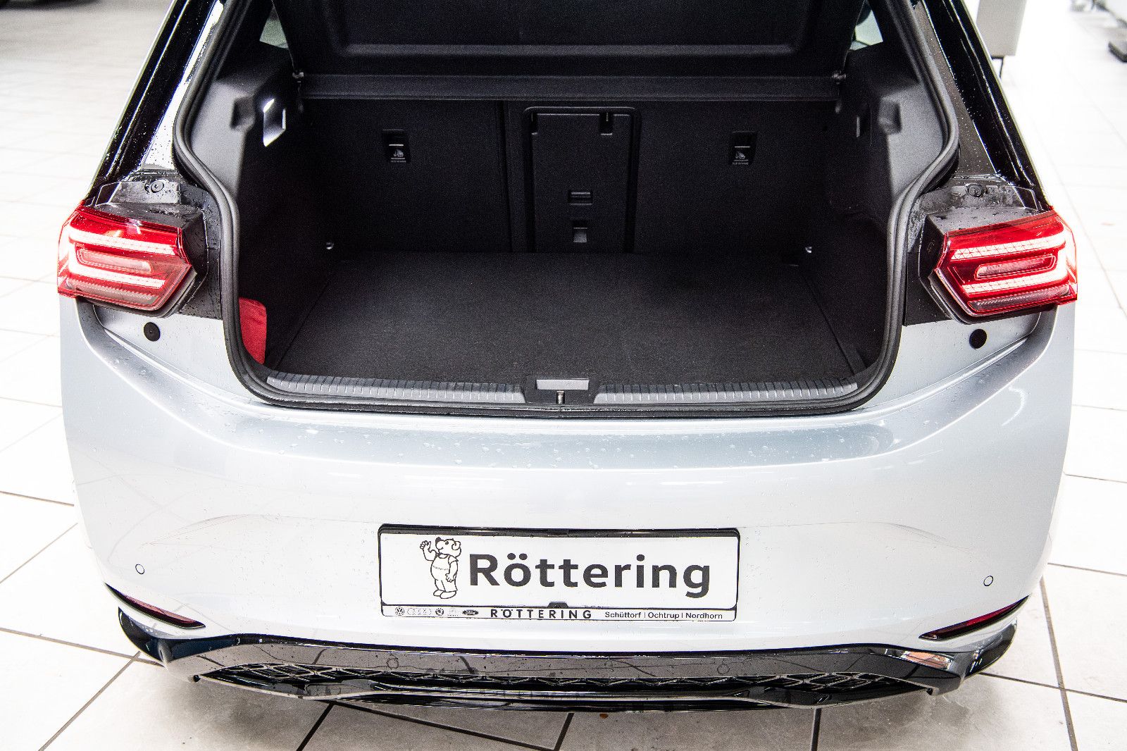 Fahrzeugabbildung Volkswagen ID.3GTX 210kW+Pano+Wäpu+AHK+MATRIX+LHZ+NAVI+ACC