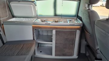Fahrzeugabbildung Volkswagen T6. California Ocean LED Luft-Stdhzg ACC NAVI