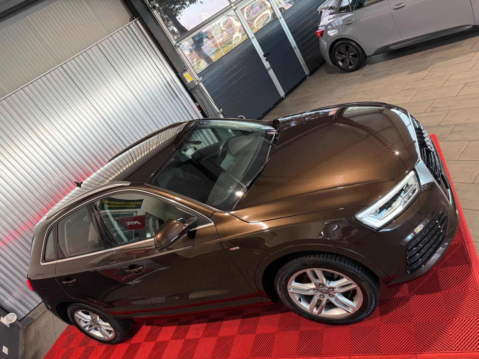 Audi Q3  S Line Sport  LED AHK  Navi