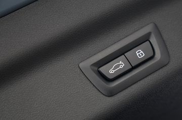 BMW X1 xDrive23i M Sport ACC HUD H&K 360° AHK 1Hand