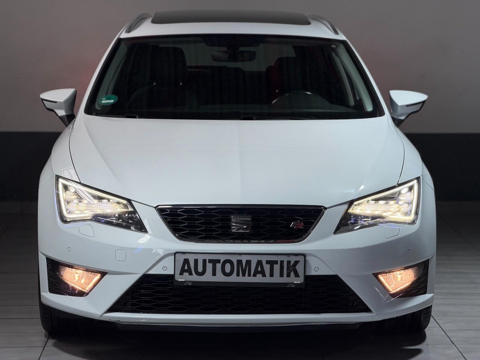 Seat Leon ST FR DSG Panorama PDC Navi