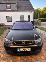 Opel Astra Cabrio 2.2  - Opel Astra mit Benzin-Antrieb: Cabrio, Automatik