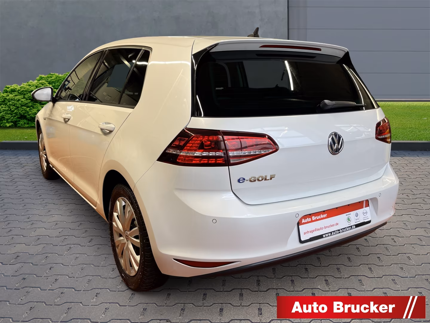 Volkswagen Golf VII ELEKTRO-Golf LED+Navi+2-Zonen-Klimaauto