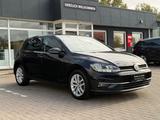 Volkswagen Golf VII Lim. Comfortline,Navi,PDC V+H,MFL.4,99% - Volkswagen Golf: 9
