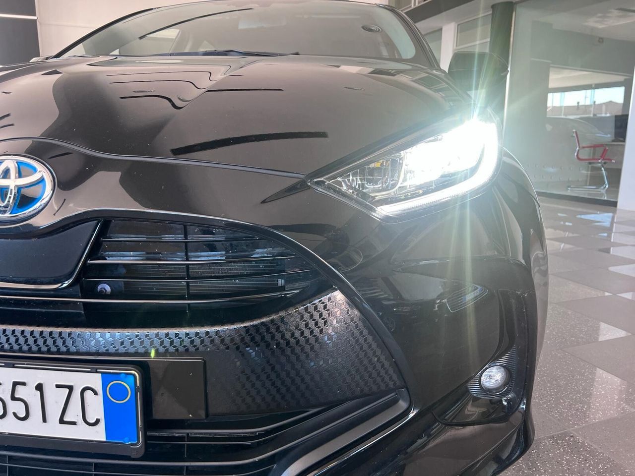 Toyota Yaris 1.5 Hybrid 5 porte Trend+Comfort imagem 3