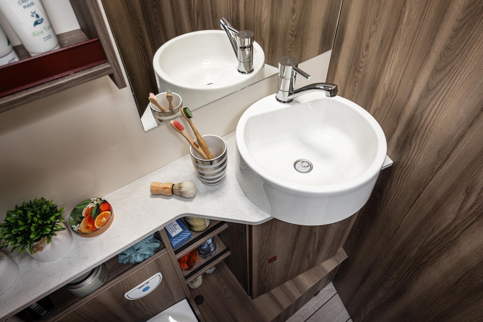 Fahrzeugabbildung Roller Team Kronos 284 TL Ford