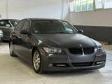 BMW 320 Baureihe 3 Lim. 320d - BMW 320 aus 2005: 320d