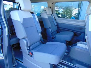 Volkswagen T7 Multivan - 11