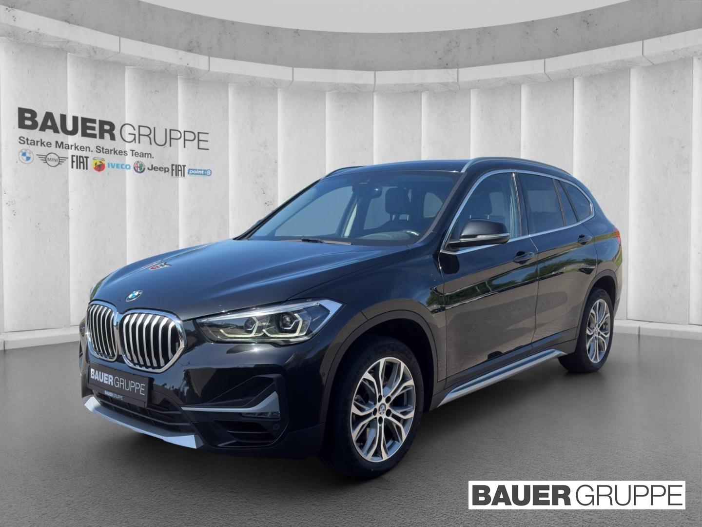 BMW X1 xDrive20i xLine AHK Rf-Kam. LED SHZ Stop&Go A