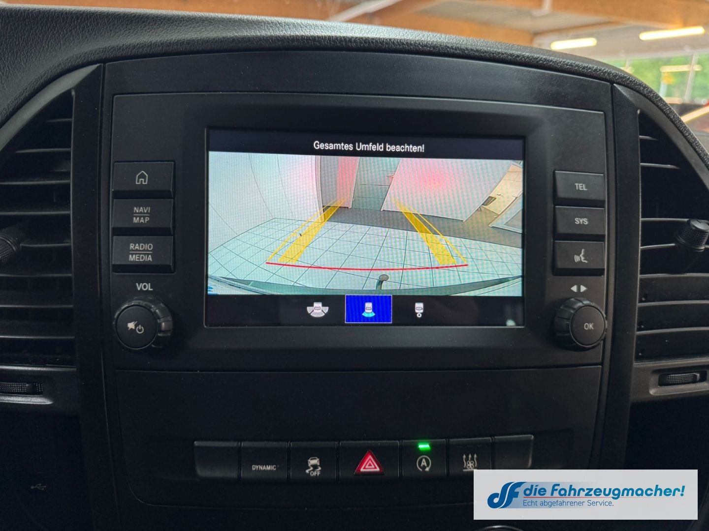 Fahrzeugabbildung Mercedes-Benz Vito Mixto 116CDI 4x4 extralang SORTIMO AHK Navi