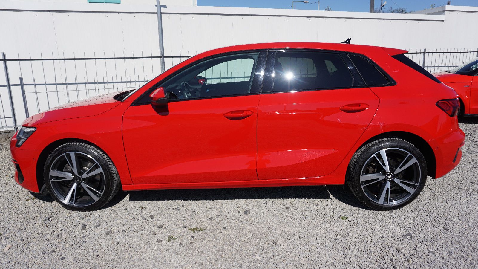 Fahrzeugabbildung Audi A3 Sportback 35 TFSI advanced,S-Line,Navi,LED+WR