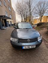 Volkswagen VW Passat 1.8 - Volkswagen Passat aus 1998: Kombi