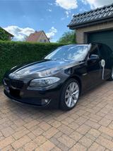 BMW 525d Touring F11 6 Zylinder sparsam Top gepflegt - BMW 525: 525d F11