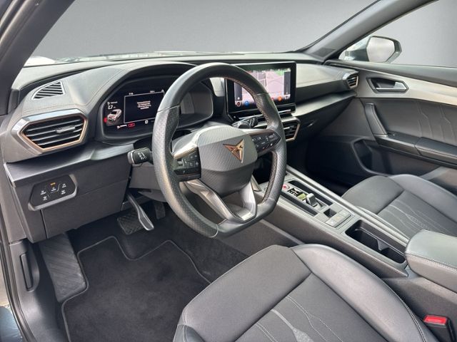 Formentor 1.5 TSI DSG LED+NAVI+KLIMA+RFK+ACC+SHZ