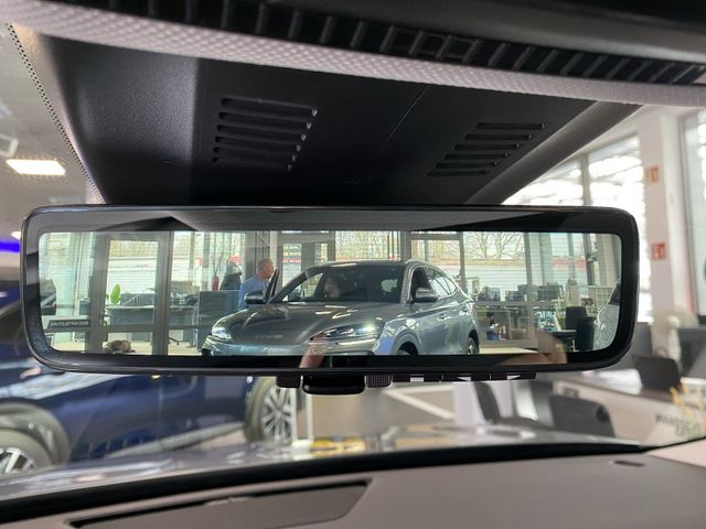 DS Automobiles N°8 Etoile LONG RANGE HUD+KeyLess