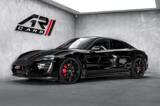 PORSCHE Taycan GTS
