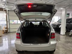 Fahrzeugabbildung Mercedes-Benz B 170 / Automatik Klimaanlage