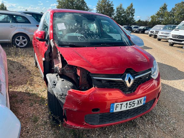 Renault Twingo III 1.0i SCe 75 / FT155