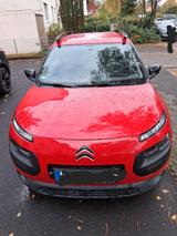 Citroën C4 Cactus PureTech 82 Feel Feel - rote Citroën C4 Cactus